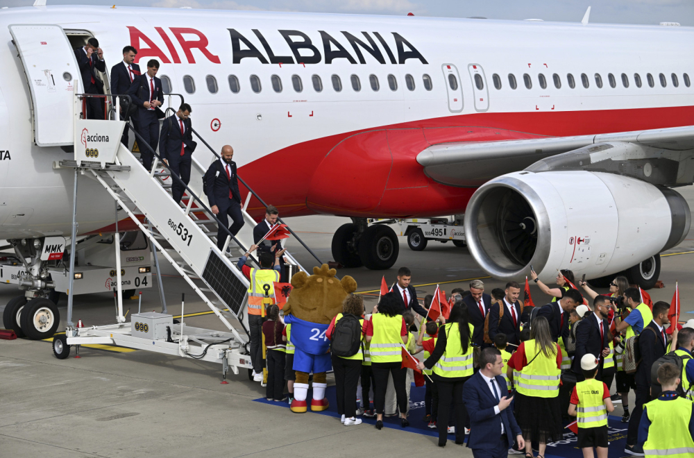 Fudbal paralisao Albaniju – svi idu u Nemačku