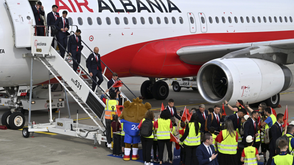 Fudbal paralisao Albaniju – svi idu u Nemačku