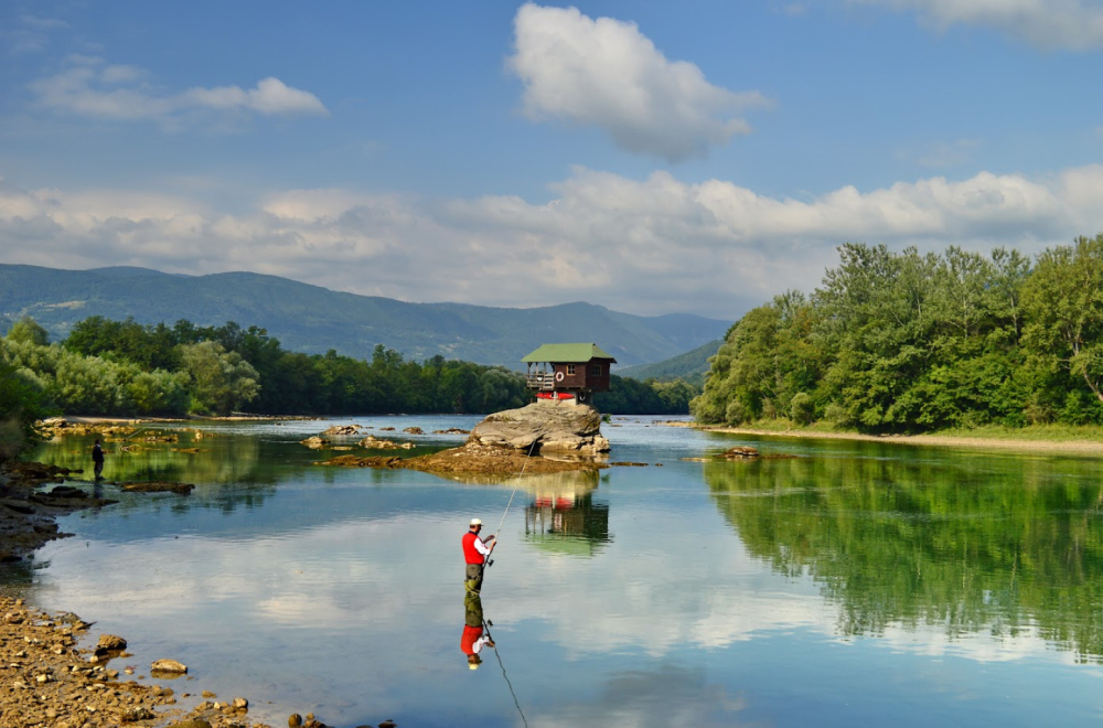 Neukrotiva Drina – raj za ribolovce