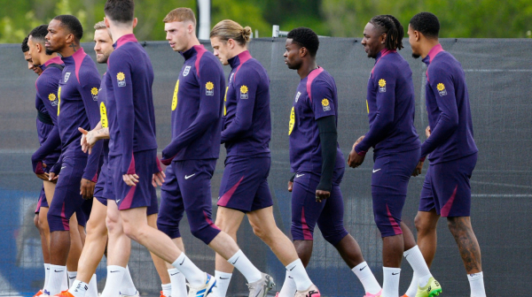 Engleska "teška" milijardu i po – Srbija 5x manje!