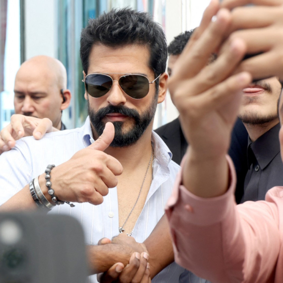 Žene su padale na njegovu lepotu, a sada ga ne bi ni pogledale: Kakva promena FOTO