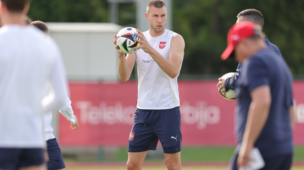 Veliki Milan želi Pavlovića!