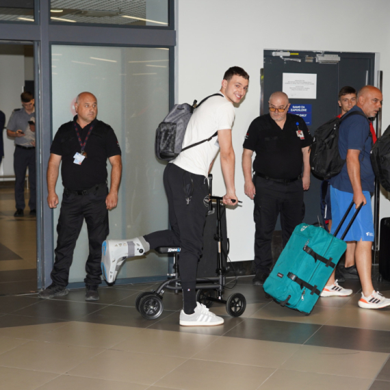 Pešić o povredi Nikole Jovića: "Videćemo"