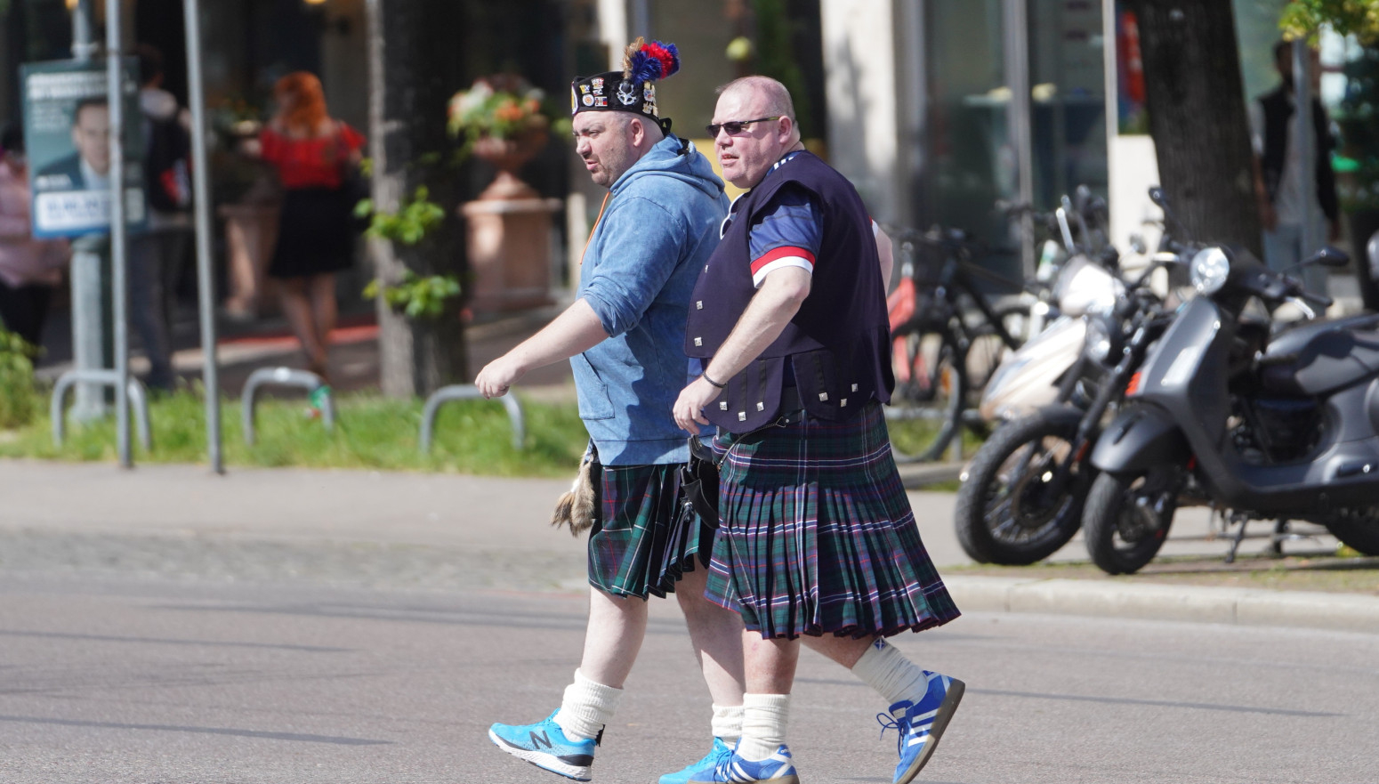 Navijači Škotske ispred hotela "orlova": "Pobedite Englesku, molimo vas"