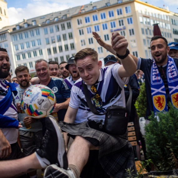 "Orlovi" pod ključem i 200.000 otkačenih Škota