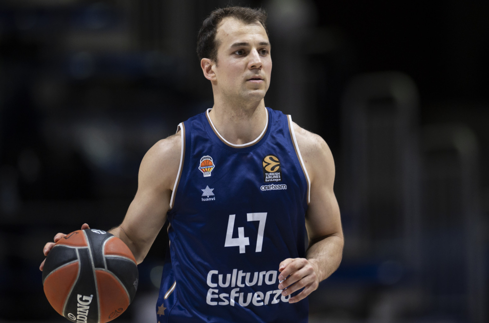 Pengos traži novi klub