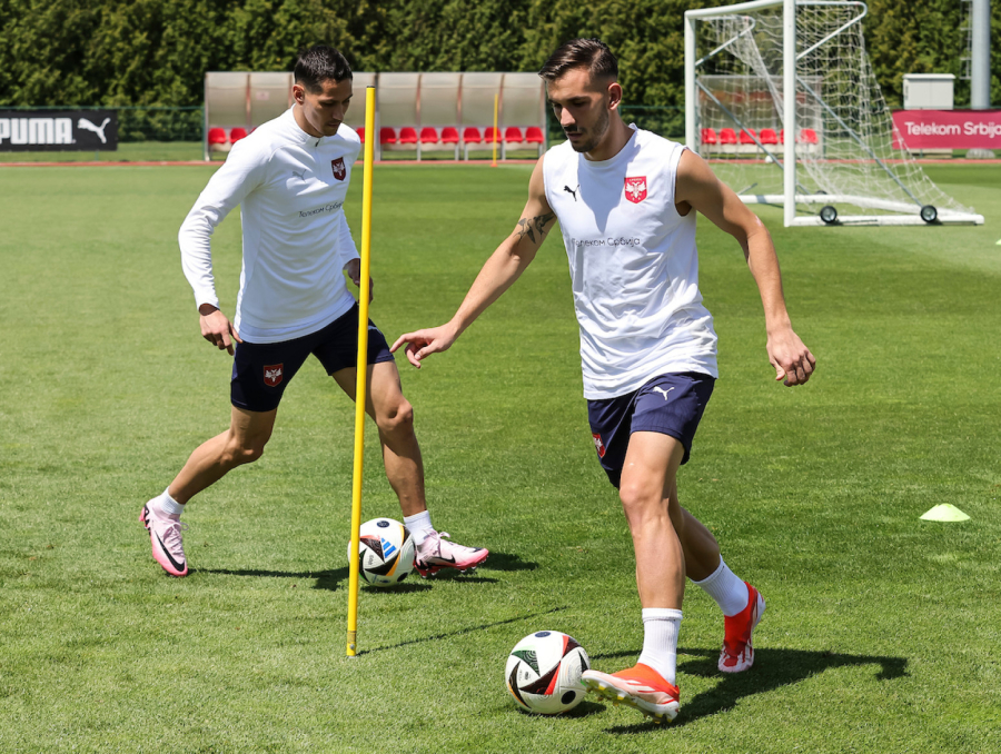 Piksi šokira izborom štopera: Iz Superlige pravo na Kejna