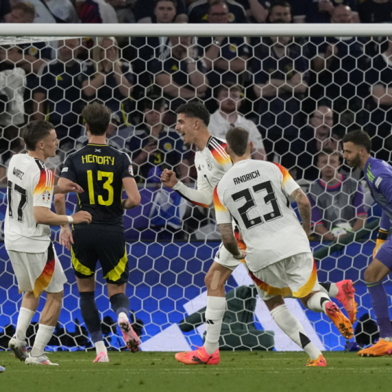 Nemci razbili Škote; "Penzioner" Kros prešao igricu; "Zaista smo razočarali"