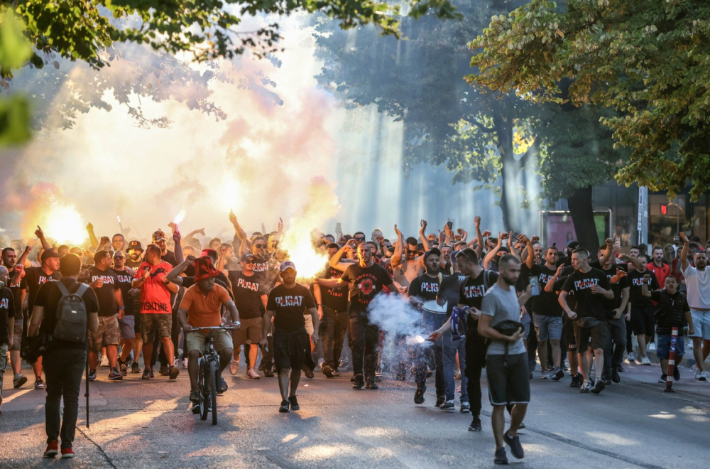 Albanci prave haos – "vanredno stanje" u Dortmundu VIDEO