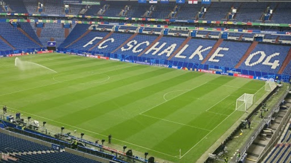 Herr Smuđa u Gelzenkirhenu: Da li je Srbija spremna? VIDEO