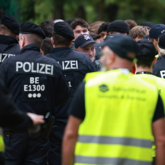 Bild: Nemački navijač ubijen u masovnoj tuči