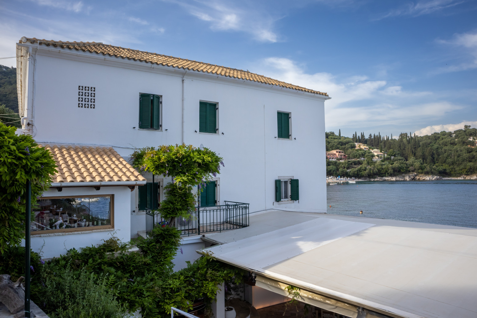 Kompletan vodič za Krf: Najlepše plaže, lokaliteti koje vredi posetiti i cene na ostrvu FOTO