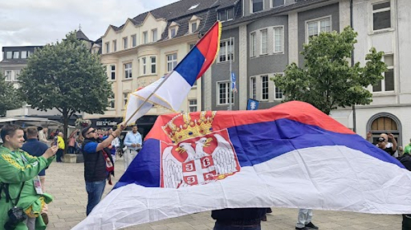 Krenulo srbovanje u Gelzenkirhenu FOTO/VIDEO