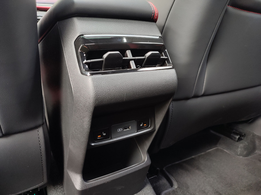 Prva vožnja: Geely Coolray – kec u rukavu