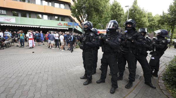 "Albanci umešani u incidente" – novi snimci tuče i hapšenja VIDEO