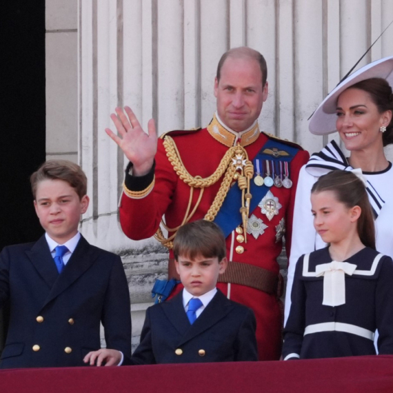 Kejt Midlton sve raznežila emotivnom objavom: Oglasila se i deca, prvi put FOTO