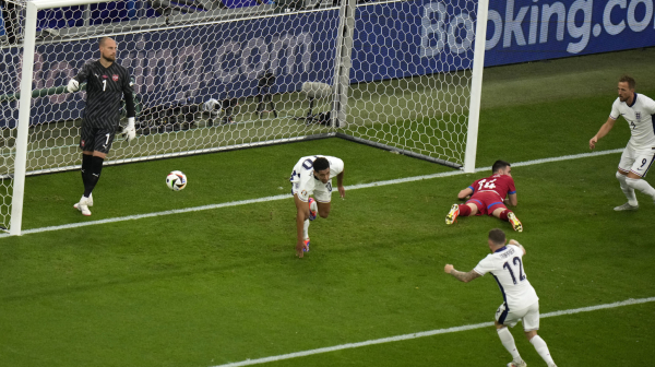 Srbija brzo poklekla – ovako je pukla odbrana protiv Engleske VIDEO