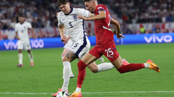 Mladenović: "Srećni smo, a nismo" VIDEO