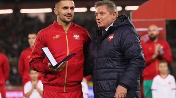 Ko je u pravu – Piksi ili Tadić? ANKETA