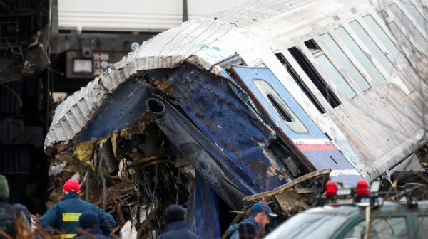 Evakuacija putnika u Španiji: Dva voza iskočila iz šina