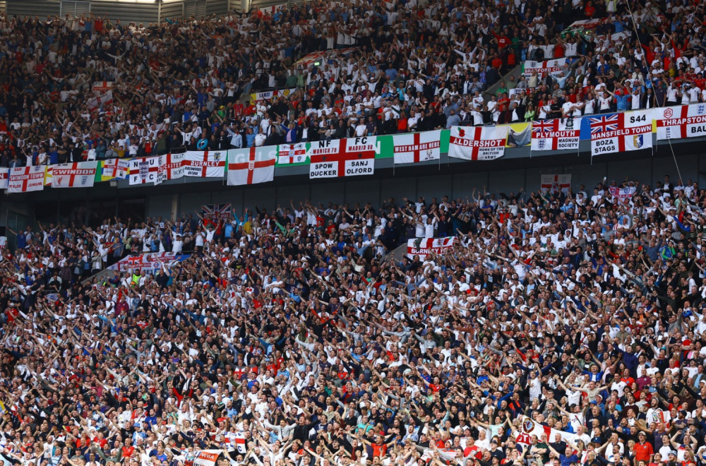 Englez se u četiri sata ujutru probudio na praznom stadionu VIDEO