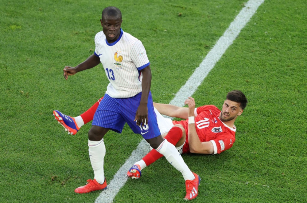 Kante se vraća u Premijer ligu?