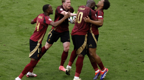 Bura na EURO: "Ovo je skandalozno i smešno" VIDEO