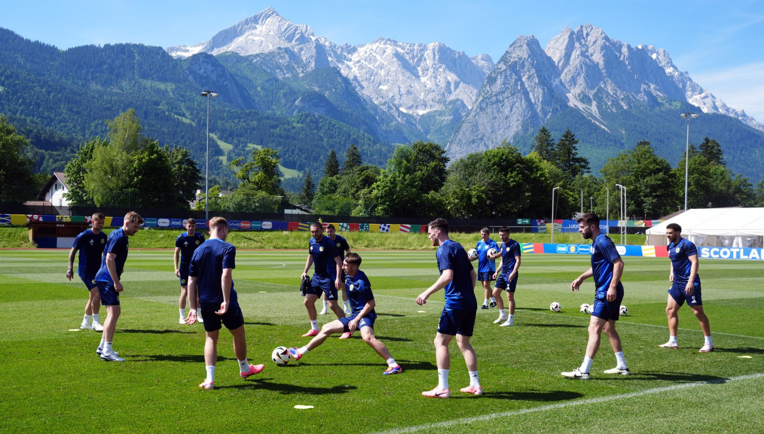 Najgora reprezentacija na EURO? "Bili su sramotni" VIDEO