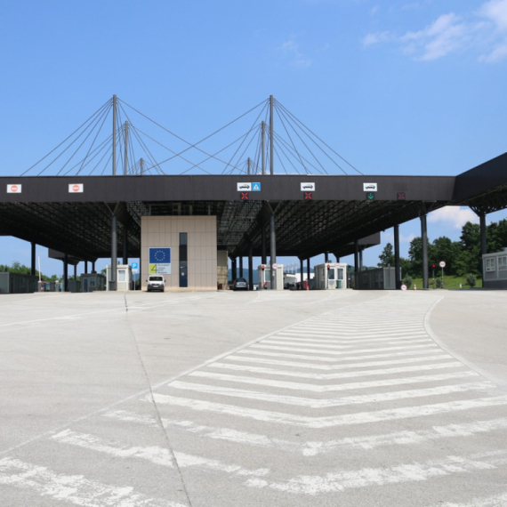 Na Merdaru preuzeti posmrtni ostaci civila stradalih 1999. na KiM