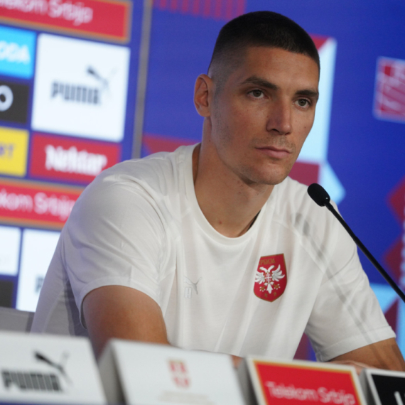 Milenković: "Ginulo se za dres; Slovenija je ključna" VIDEO