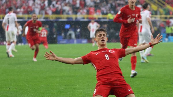 Turska nadigrala Gruziju – tinejdžer igrač utakmice VIDEO