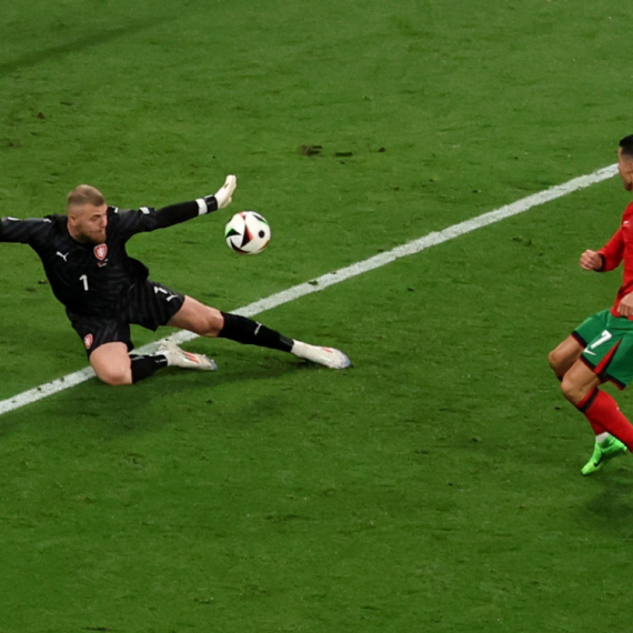 Umalo loš provod na Ronaldovom jubileju – Hranač nahranio Portugalce