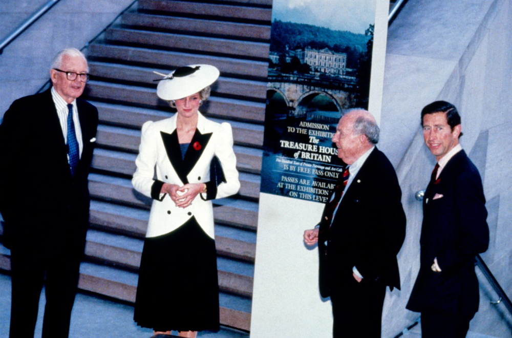 Na trenutak su pomislili da gledaju u Dajanu: Kejt Midlton poslala poruku kraljevskoj porodici? FOTO