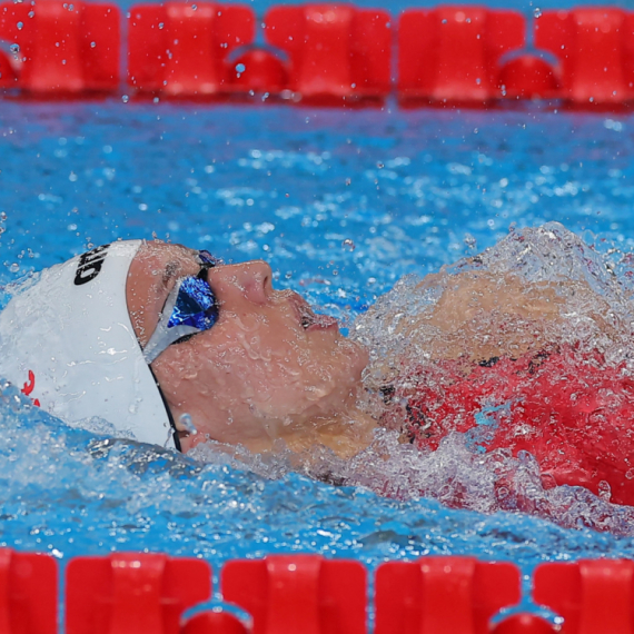 Anja Crevar i ženska štafeta Srbije u finalu EP