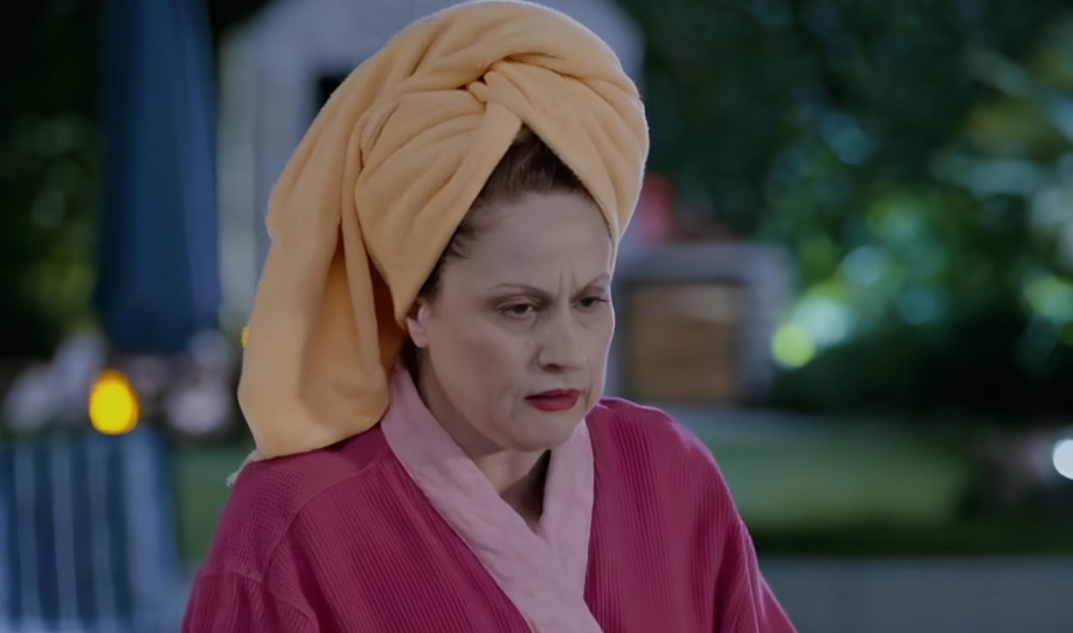 Da li ste je prepoznali? Svi su je voleli u Porodičnom blagu, a sad se pojavila u popularnoj seriji FOTO