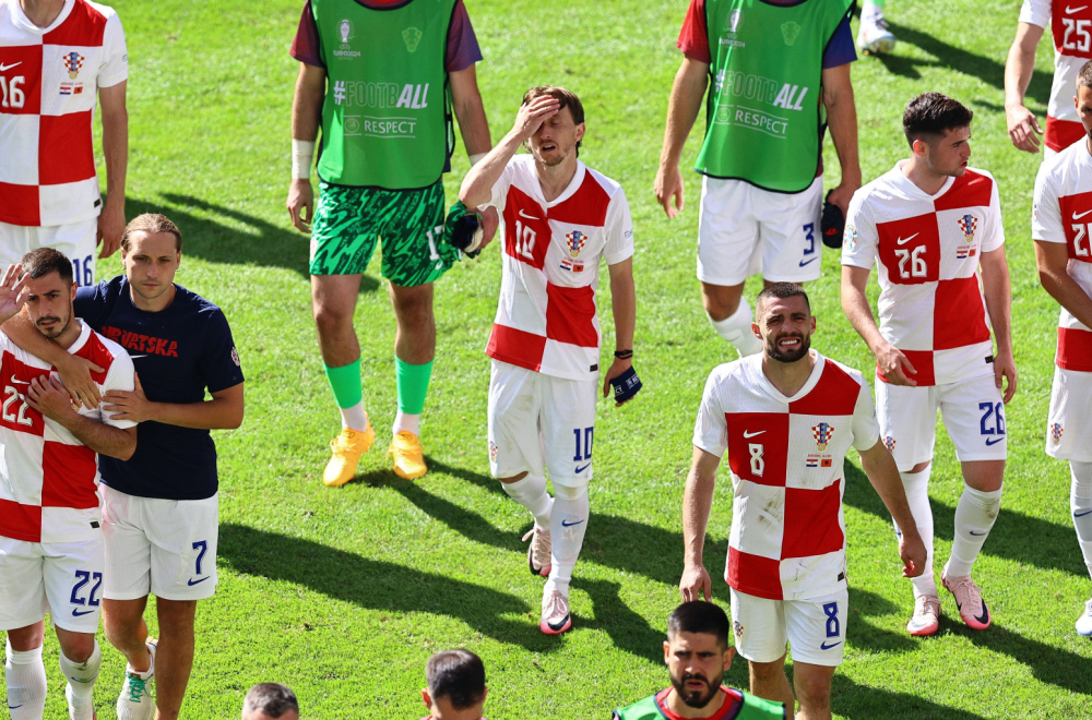 Albanac tešio Modrića nakon lude završnice meča u Hamburgu VIDEO
