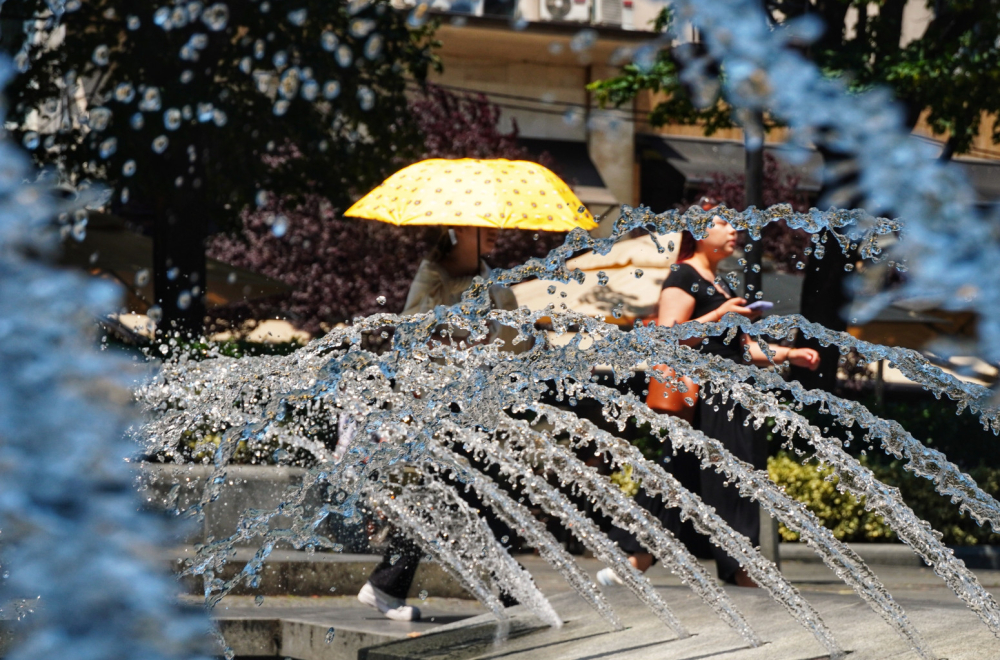 Topi se asfalt, gore alarmi; Narednih dana biće još gore VIDEO