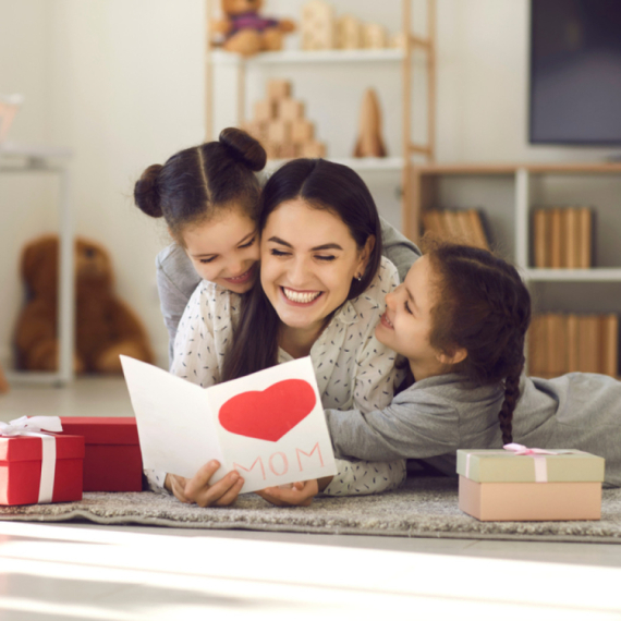 Roditelji, sve zavisi od vas: Ovih pet uspomena iz detinjstva utiču na razvoj deteta