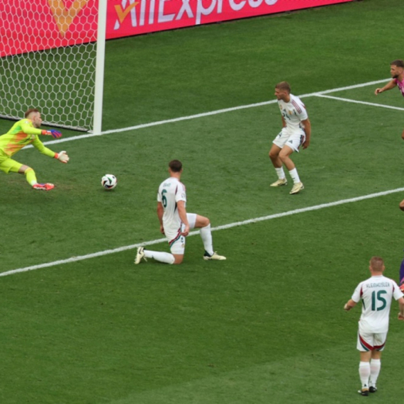 Nemci nastavljaju da melju – Gulači sprečava katastrofu Mađara