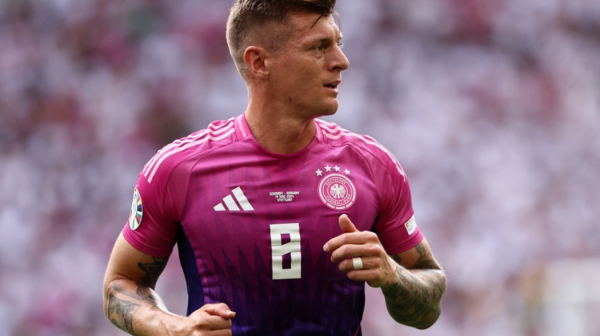 Nemci obezbedili osminu finala; Nova "doktorska disertacija" Krosa