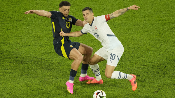 Švajcarci blizu 1/8 finala, tamo mogu i Škotlanđani posle spektakla u Kelnu