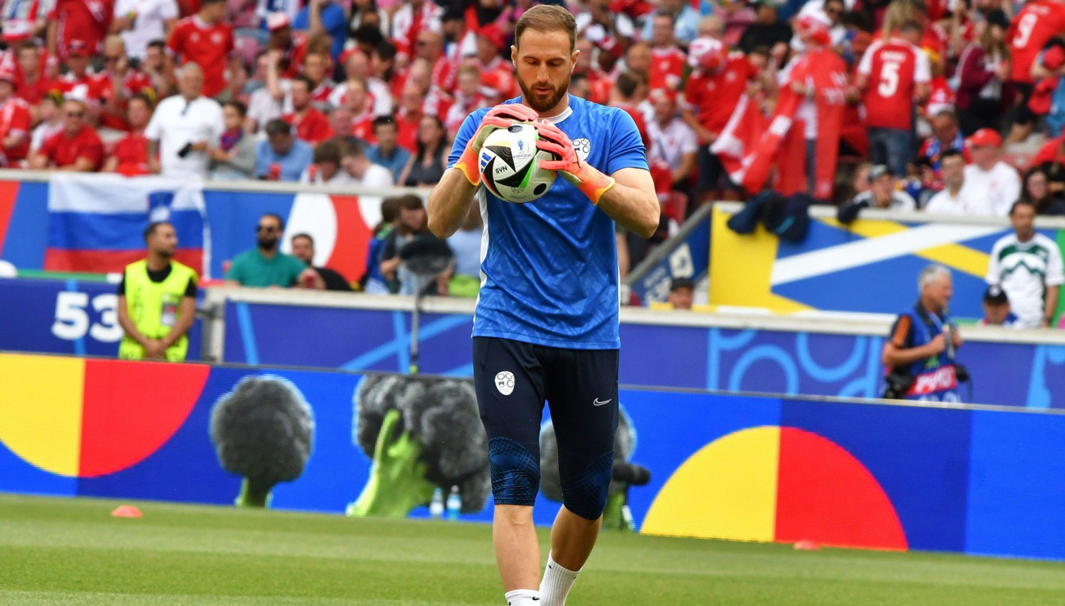 Jan Oblak: "Majka mi je Srpkinja"