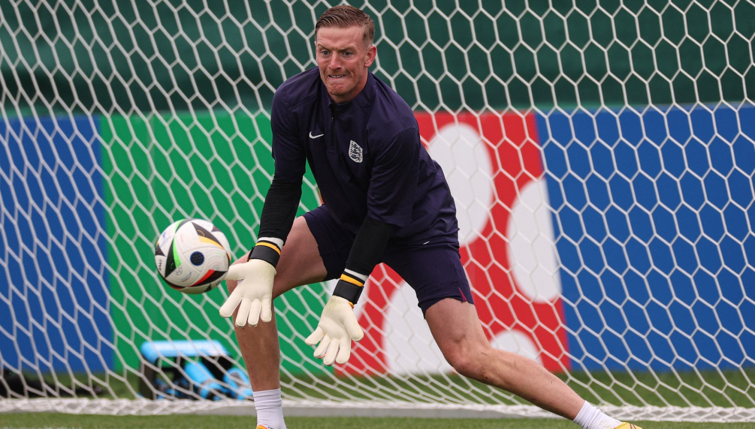 Pikford cilja Šiltonov rekord