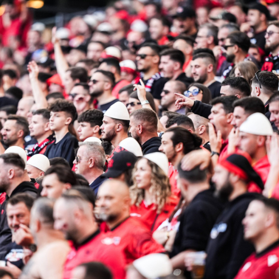 Oštar dopis FSS za UEFA: "Podsećamo da se borite protiv mržnje – trebalo je prekinuti utakmicu"