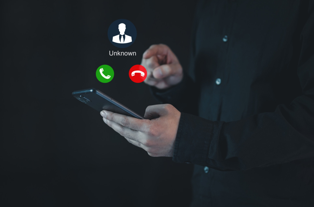 Oprez, policija upozorava na prevaru: Poziv, pa lažno predstavljanje