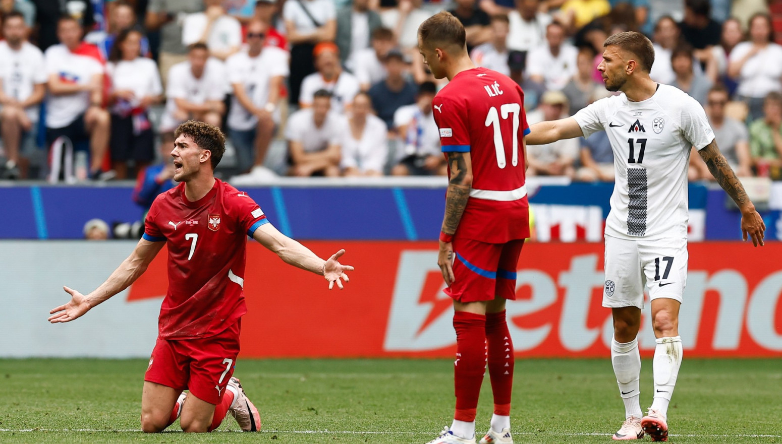 Ocenite igru Srbije: Ko je bio najbolji, ko najspremniji? ANKETA