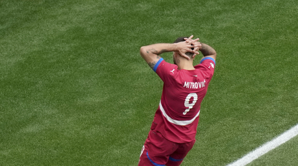 Srbija bez sreće – Mitrović pogodio prečku VIDEO
