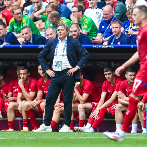 Piksi na udaru struke: "Neki mu moraju igrati jer su kao zvezde – ovo u životu nisam video"