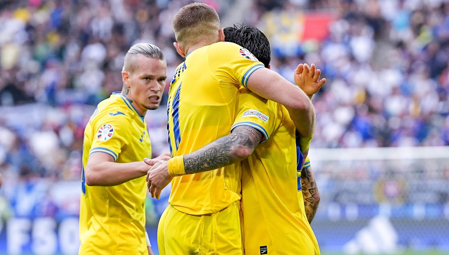 Nokaut za Slovake, Ukrajina od 0:1 do pobede u Diseldorfu!