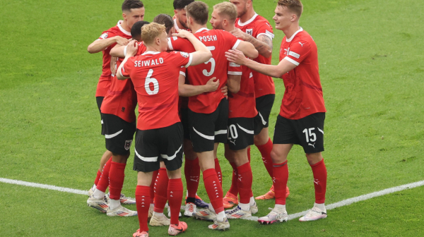 Poljaci igrali samo pola sata – rutinska pobeda Austrije VIDEO